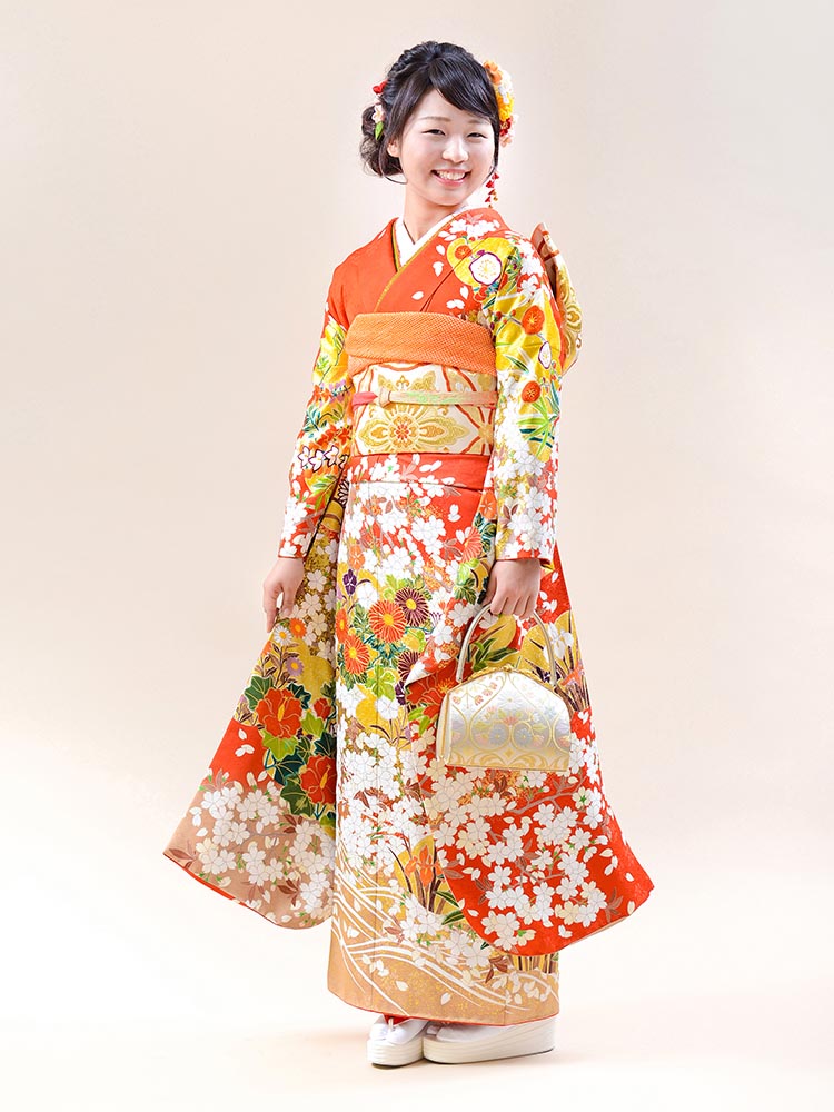 【152cm～158cmの方向け 高級な十日町友禅振袖レンタル】 桜の柄・朱色（オレンジ）・Mサイズ・メーカー「青柳」・品番A-20