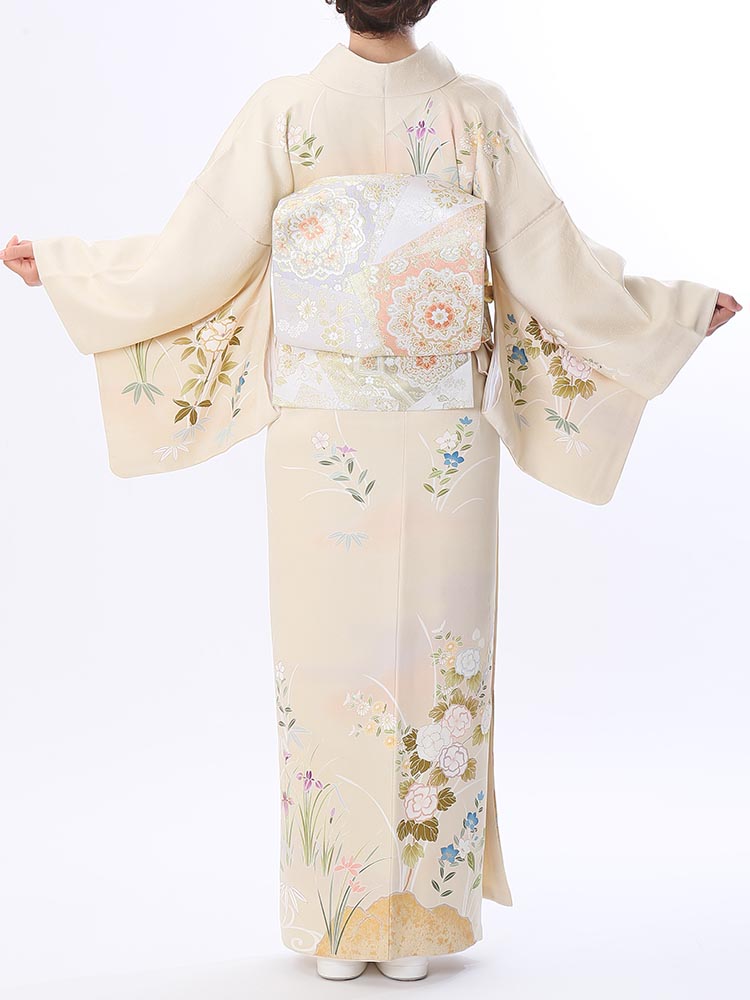 高級訪問着レンタル】h-62 ベージュ地・花柄 MLサイズ 花々｜KIMONO 