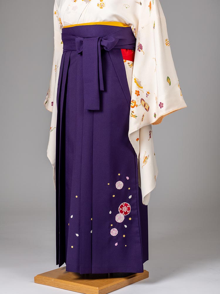 【袴単品レンタル】　ジュニア　濃い紫刺繍　品番：hakama-038