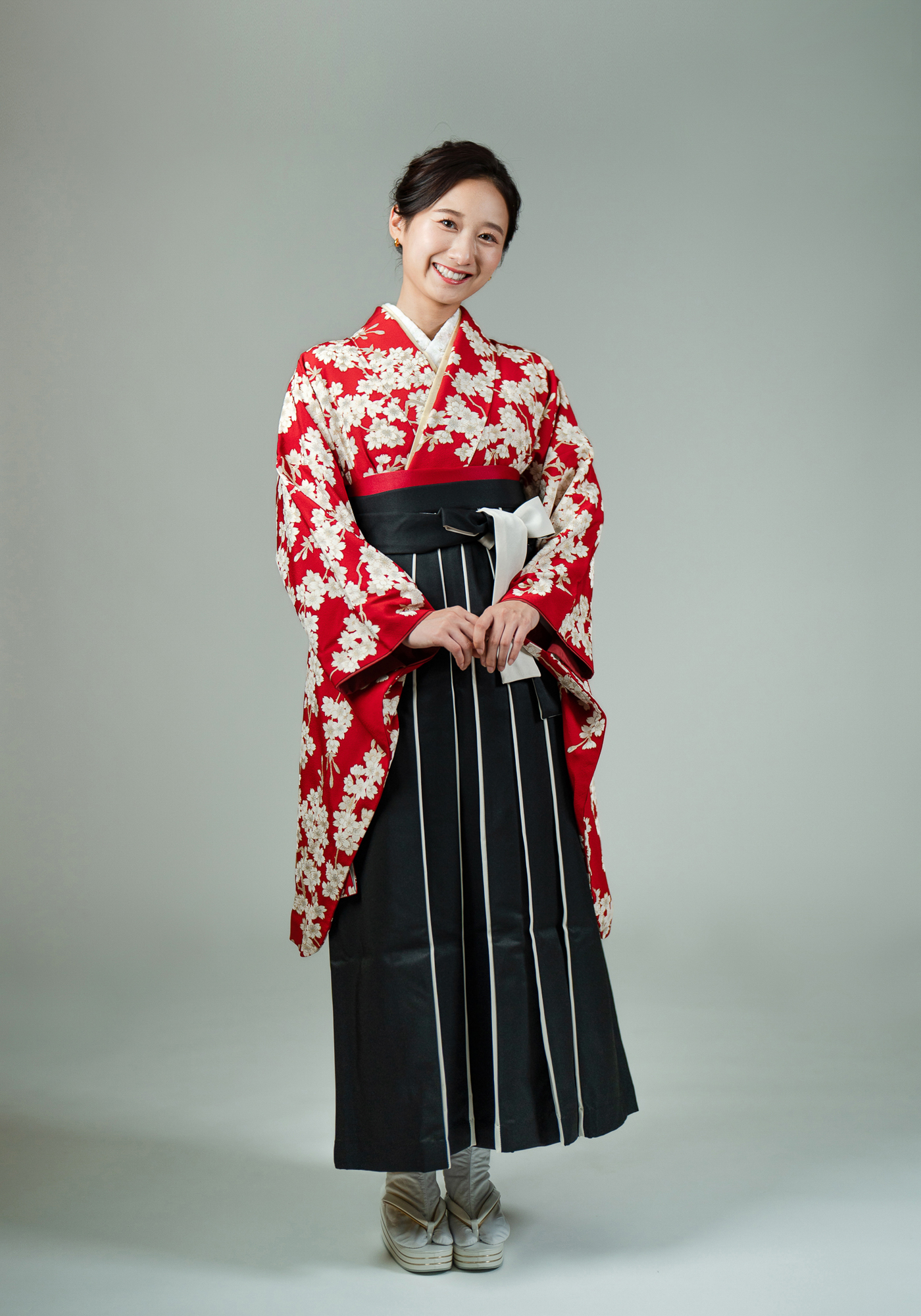 正絹の二尺袖着物と袴レンタル。品番２−１７