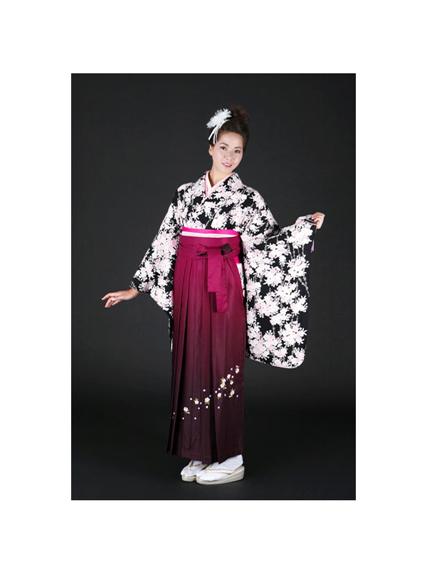 正絹の袴着物レンタル。品番２ーL１。標準よりも少し裄丈が長い二尺袖着物です。