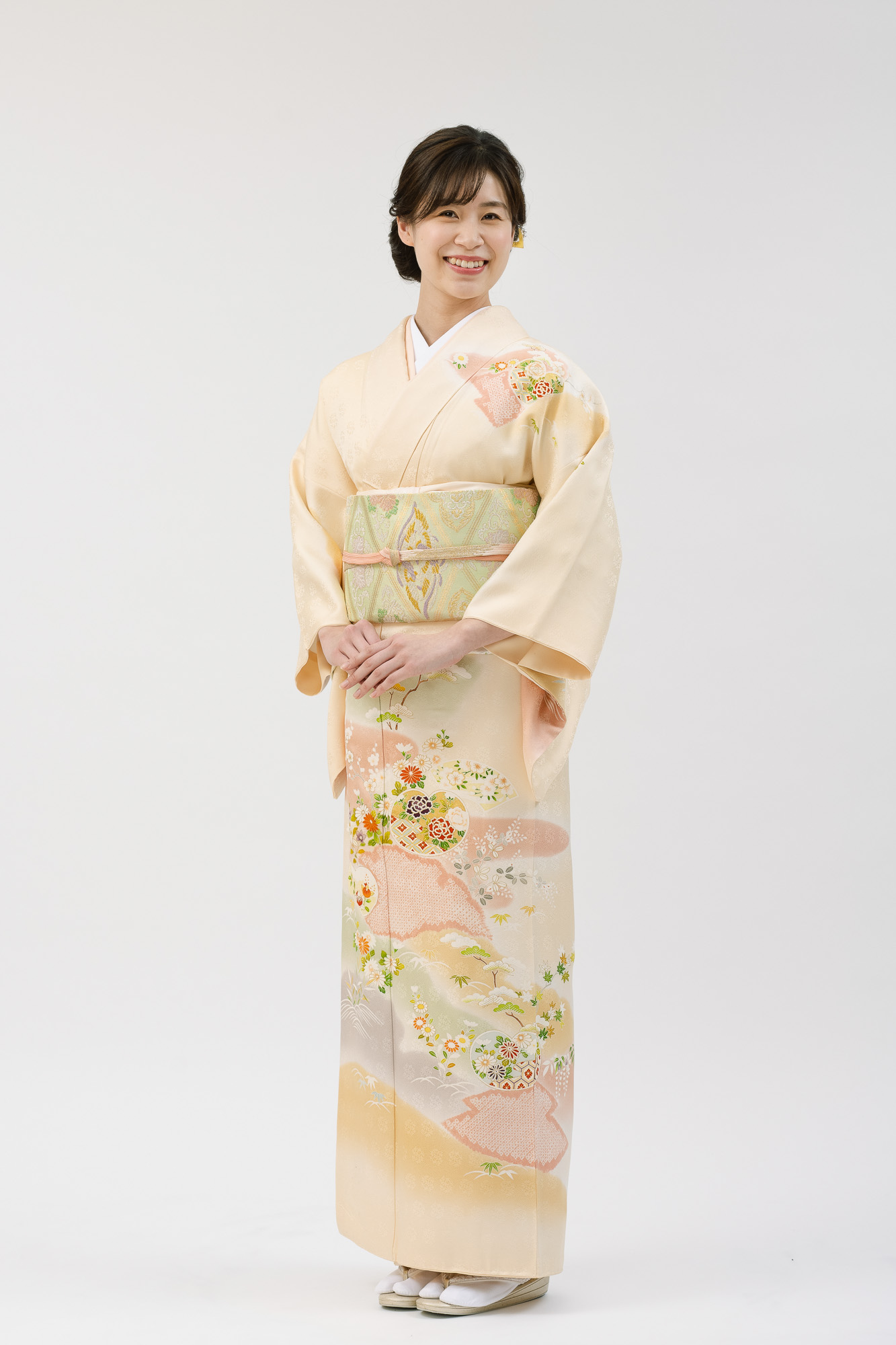 【逸品の京友禅・訪問着レンタル】訪問着　松竹梅・ぼかし・絞り　クリーム系 MSサイズ 　品番：h-458