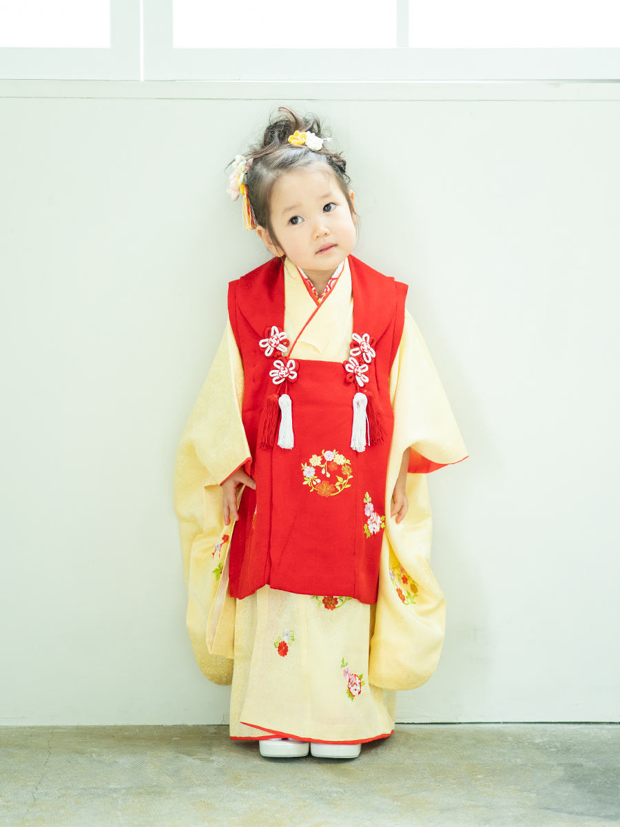 七五三の正絹着物レンタル】 三才の女の子用被布セット 黄色と赤 KD-37