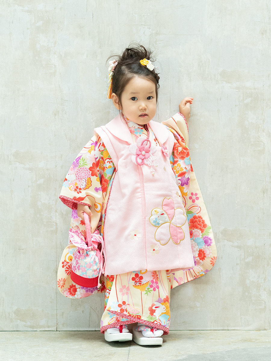 【七五三の着物レンタル】 三才の女の子用被布セット 乙葉ブランドのピンク KD-39番
