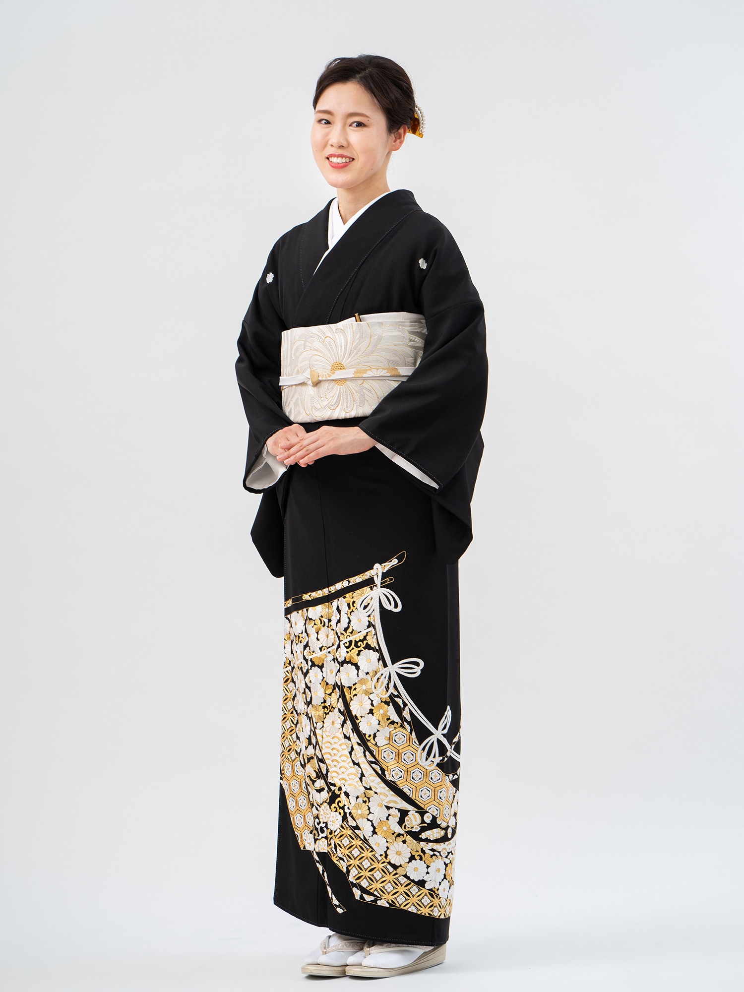 総刺繍から選ぶ結婚式の留袖レンタル｜KIMONO-PRO｜京都の着物レンタル 