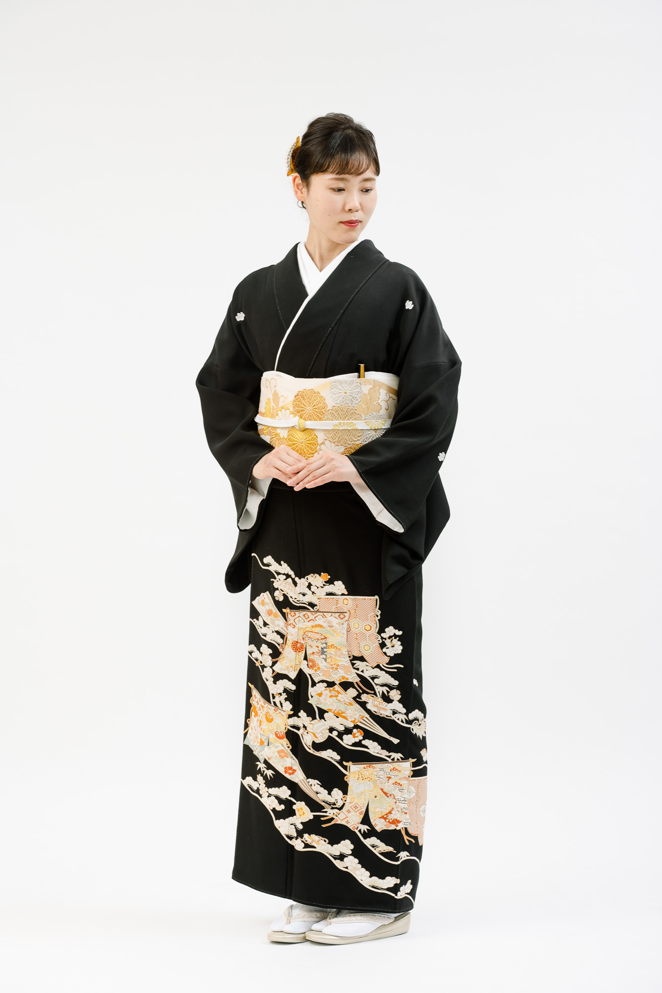 【高級古典柄黒留袖レンタル】京染匠「佳風」 几帳・貝桶・檜扇　LLサイズ　品番：t-679