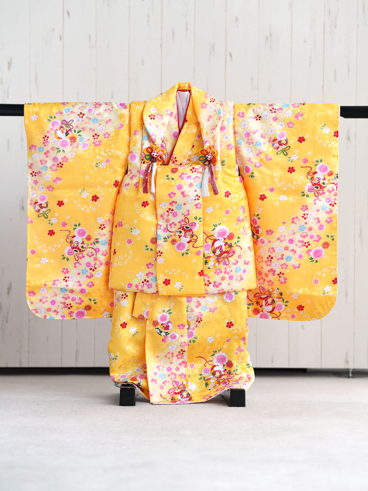 【七五三の着物レンタル】 《新品》３歳の女の子用被布セット　黄色 　品番：KD-45