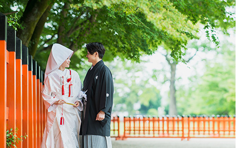 新郎新婦の和装１着ずつ