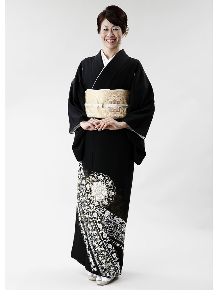 【高級黒留袖レンタル】t-303 山口美術織物謹製・正倉院宝相華 MLサイズ 正倉院文様