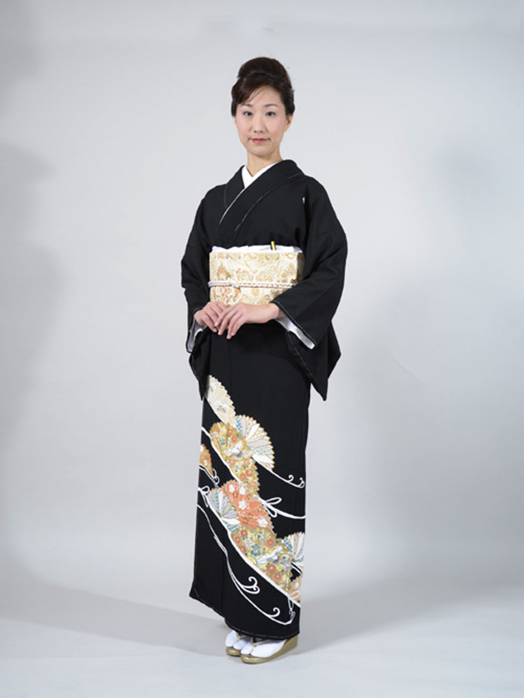 【WEB申込限定】 【高級黒留袖レンタル】tm-6 菊花に組紐 MLサイズ 菊花・組紐
