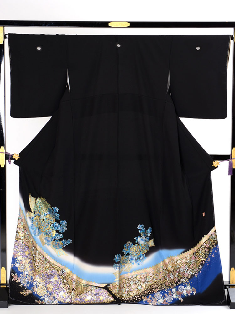 【高級黒留袖レンタル】yumi-katsura-13 桂由美ブランドの黒留袖「光の花束・青色」 MLサイズ 薔薇の花束