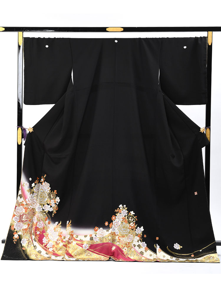 【大きいサイズの桂由美留袖レンタル】yumi-katsura-17 桂由美ブランドの黒留袖　大きいサイズ LLOOサイズ バラと洋花
